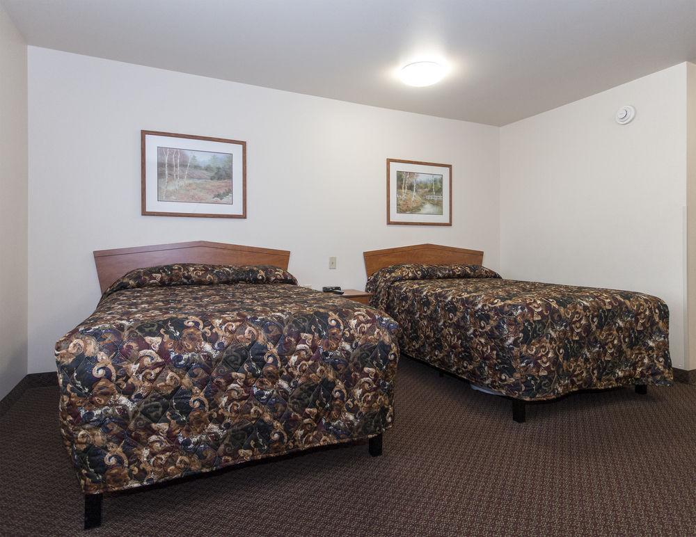 Woodspring Suites Килийн Екстериор снимка