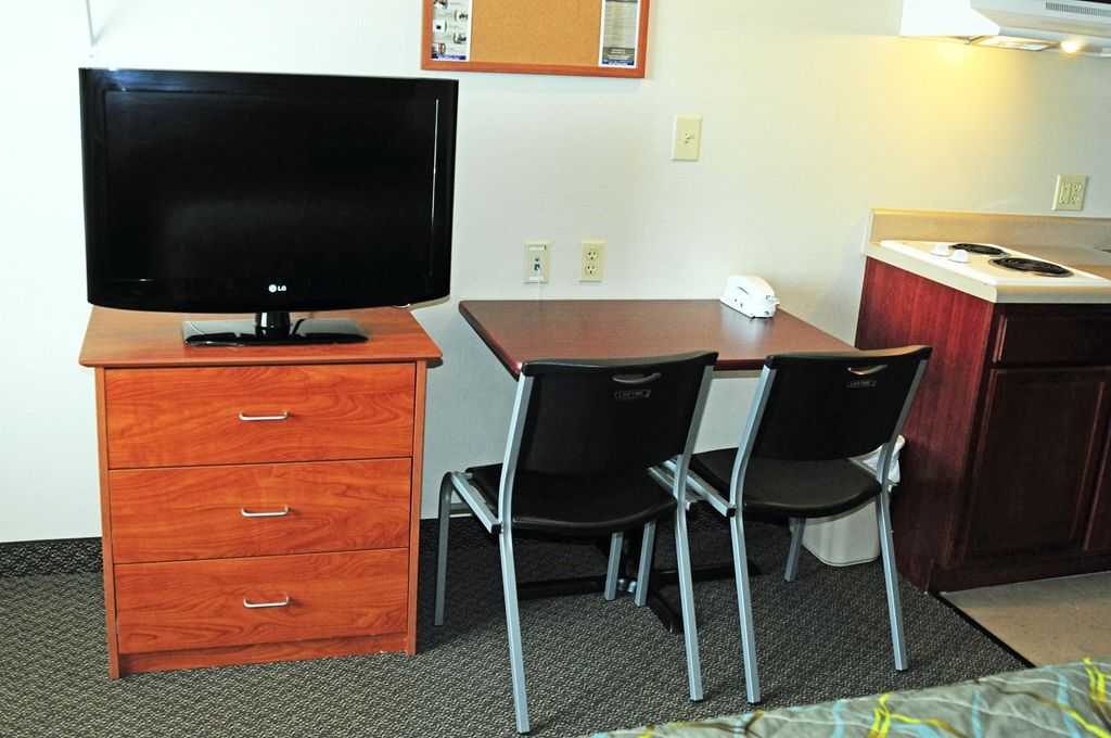Woodspring Suites Килийн Стая снимка