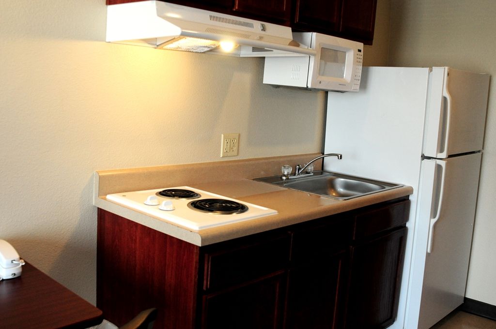Woodspring Suites Килийн Стая снимка